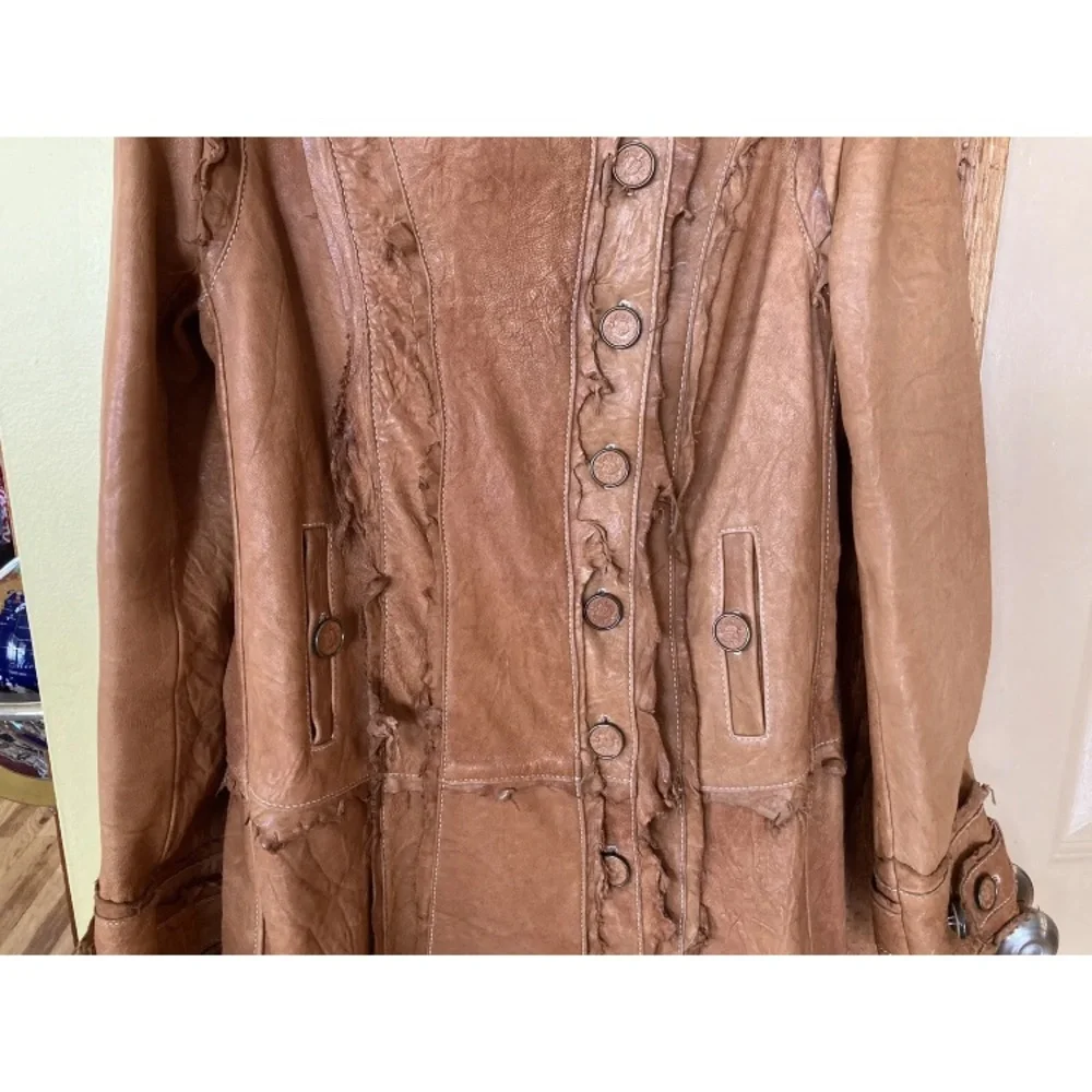 Women’s Sherry Nikka Leisure Couture brown leather trench coat size M - Picture 3 of 13